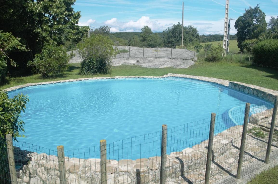Masoveria La Roca Sagàs Kültér fotó